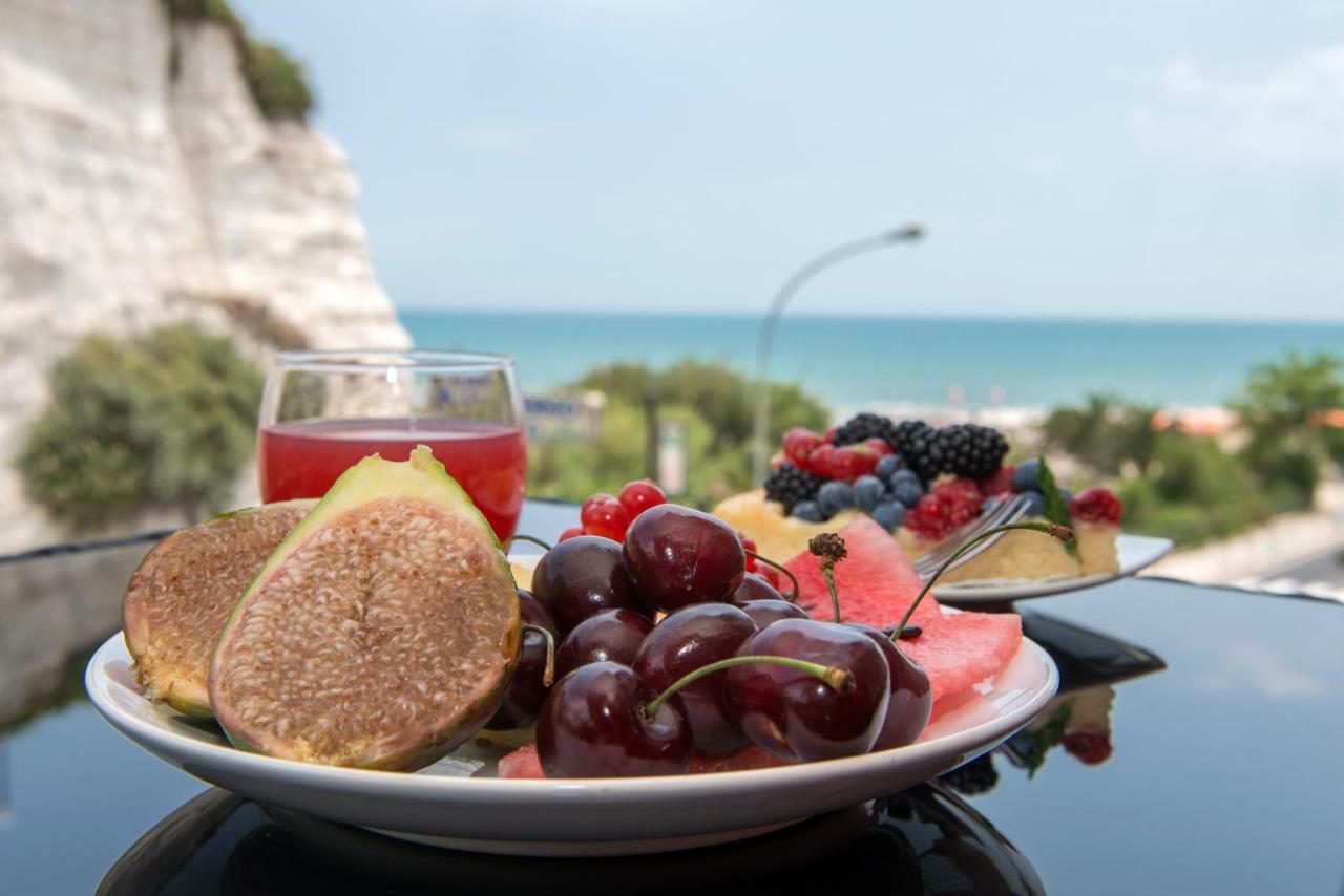 Bed and Breakfast A Un Passo Dal Mare à Vieste Extérieur photo